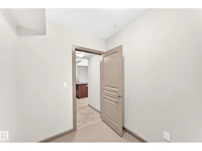 #207 500 PALISADES WY photo 29