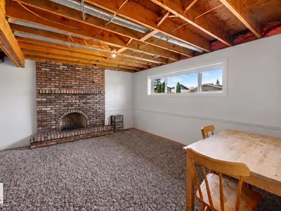 2911 83 ST NW photo 36