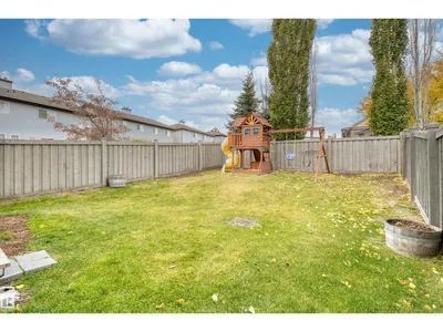 4816 213 ST NW photo 26