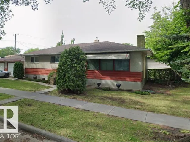 9555 81 ST NW, Edmonton