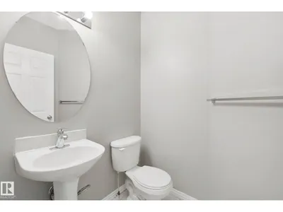 3104 32 AV NW photo 18