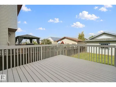 3104 32 AV NW photo 38