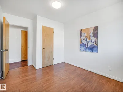 6112 105A ST NW photo 25