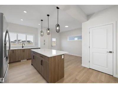 5317 HAWTHORN CL SW photo 11