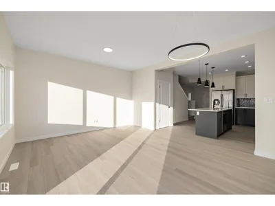 708 22 ST SW photo 13