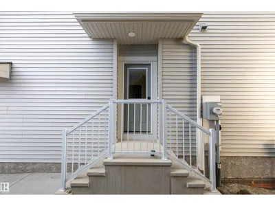 708 22 ST SW photo 39