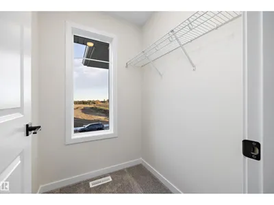 708 22 ST SW photo 27