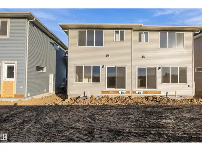 708 22 ST SW photo 42