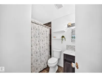 64 HABITAT CR NW photo 20