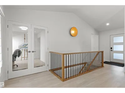 4704 106A AV NW photo 33
