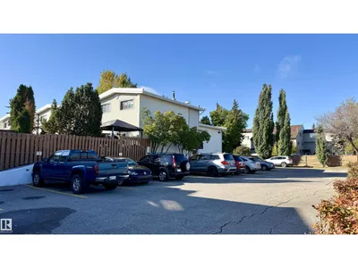 #H 16425 89 AV NW photo 18