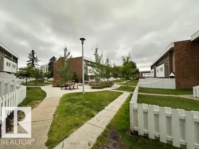 #512 2908 116A AV NW photo 20