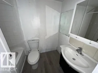 #512 2908 116A AV NW photo 15