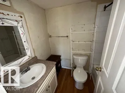 #313 2908 116A AV NW photo 14