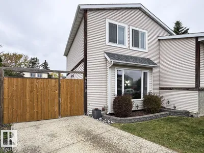 4619 35 AV NW photo 51