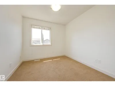 101 SANDSTONE ES photo 25