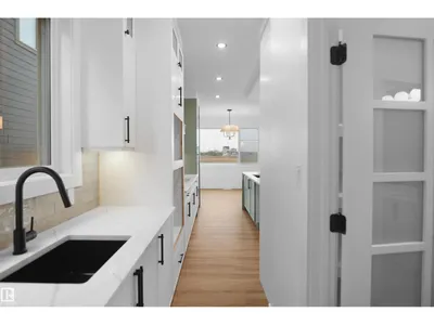 142 EDGEWATER CI photo 25