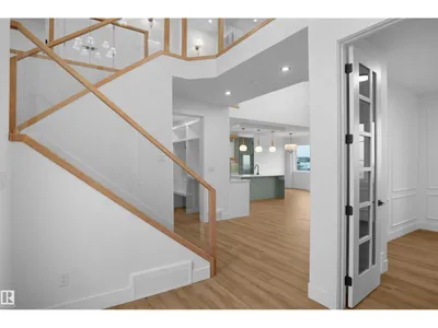 142 EDGEWATER CI photo 6