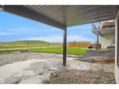 142 EDGEWATER CI photo 73