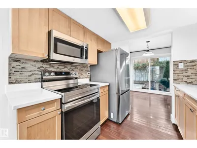 246 Grandin VG photo 10