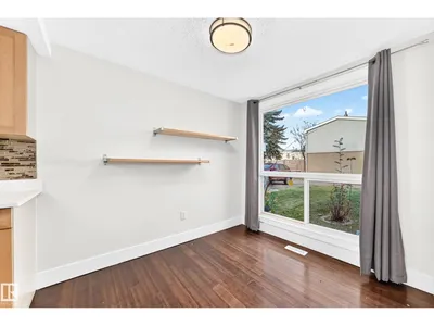246 Grandin VG photo 24