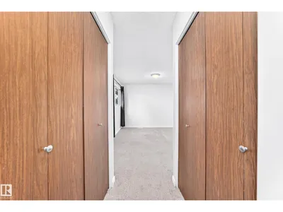 246 Grandin VG photo 36