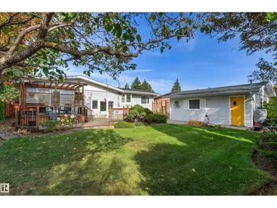 15405 75 AV NW photo 57