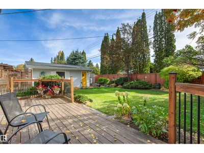 15405 75 AV NW photo 58