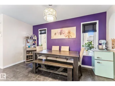 21304 59 AV NW photo 11