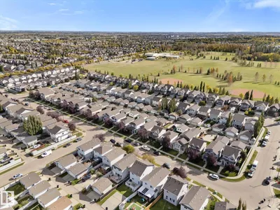 21304 59 AV NW photo 46