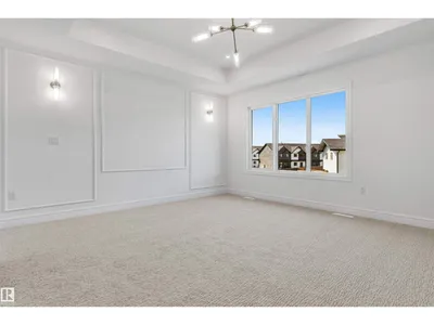 19420 25 St NW photo 28