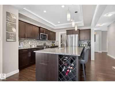 4017 171A AV NW photo 15