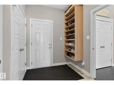 4017 171A AV NW photo 22