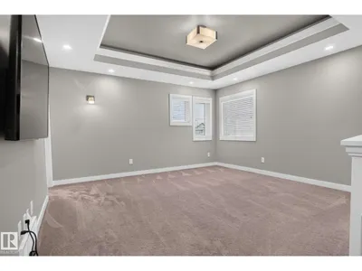 4017 171A AV NW photo 25