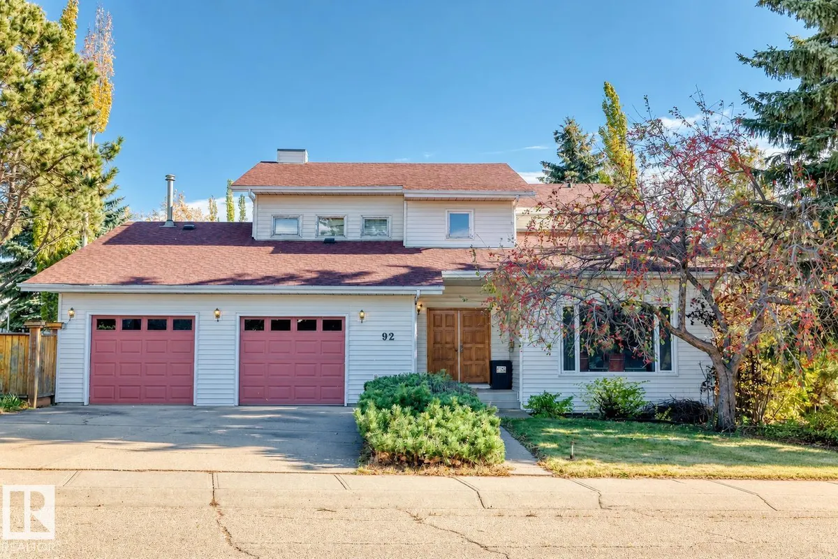 92 HOWSON CR NW exterior