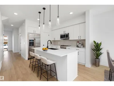 4207 63 ST photo 10