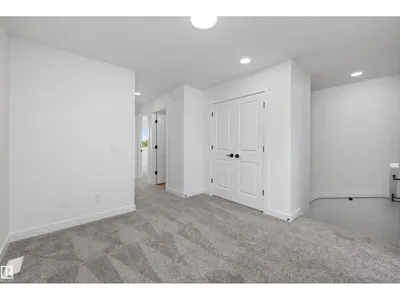 4207 63 ST photo 22