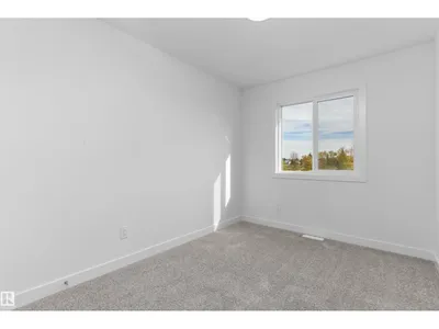 4203 63 ST photo 24