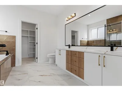 4282 Charles CL SW photo 12