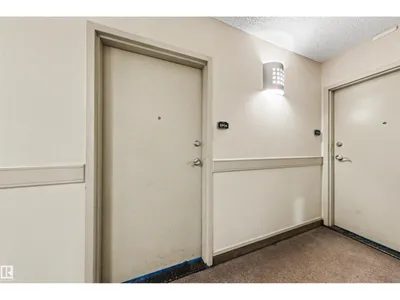 #1704 9939 109 ST NW photo 26