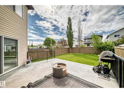 1549 37C AV NW photo 13