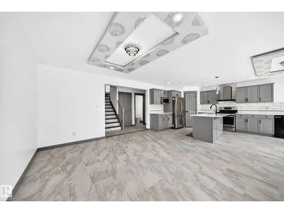 1549 37C AV NW photo 16