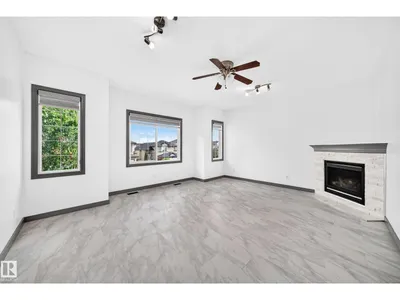 1549 37C AV NW photo 38