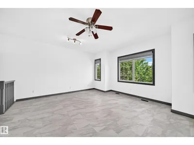 1549 37C AV NW photo 39
