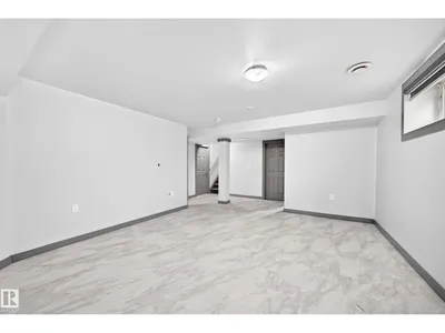 1549 37C AV NW photo 43