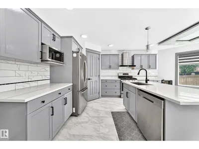 1549 37C AV NW photo 6