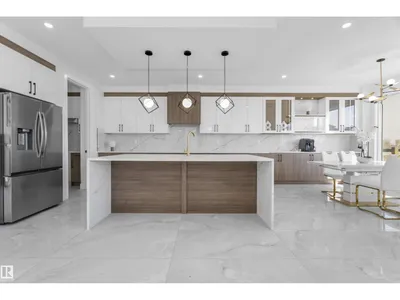 231 28 ST SW photo 11