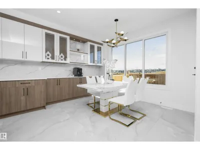 231 28 ST SW photo 14