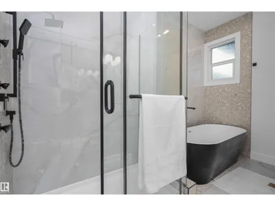 231 28 ST SW photo 26