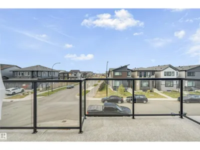 231 28 ST SW photo 37